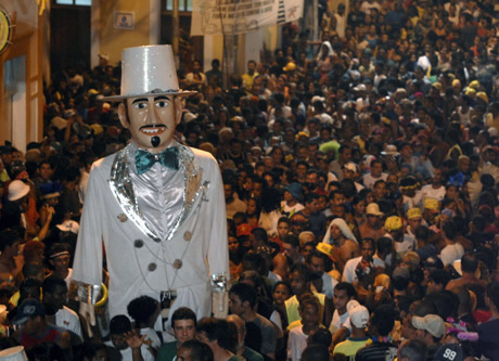 Desfile do Homem da Meia-Noite - Olinda